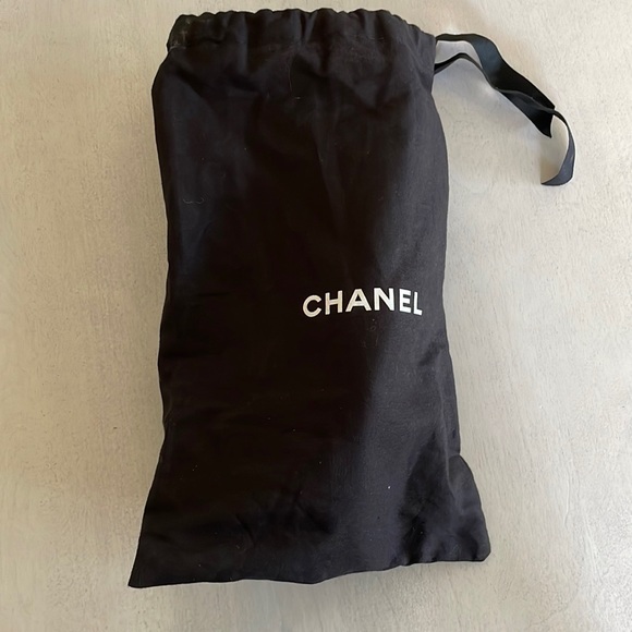 Chanel Moccasins Loafers. - Picture 7 of 7